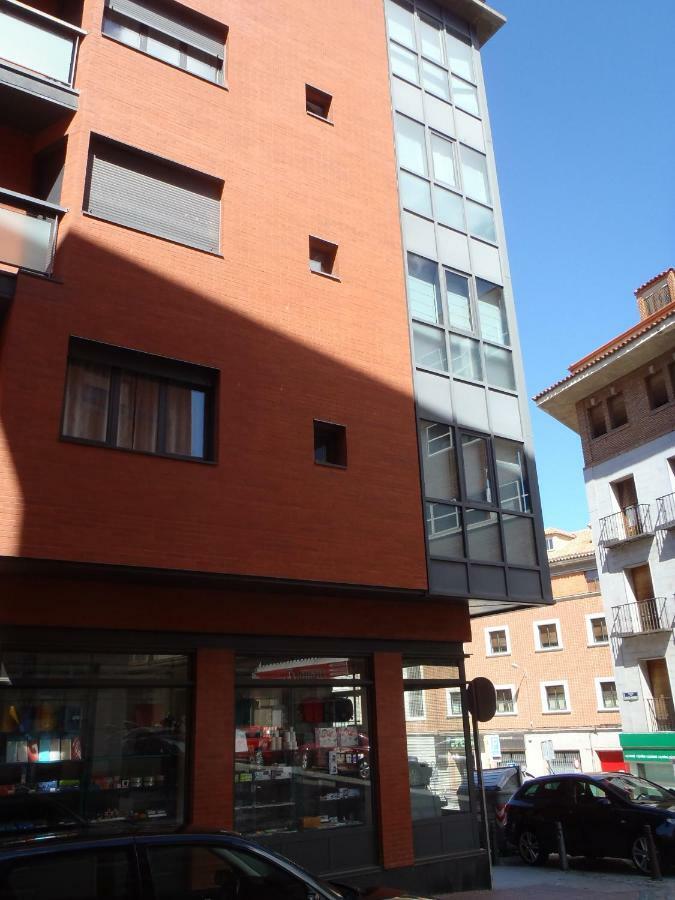 El Balconcito De San Millan III Apartment Segovia Luaran gambar